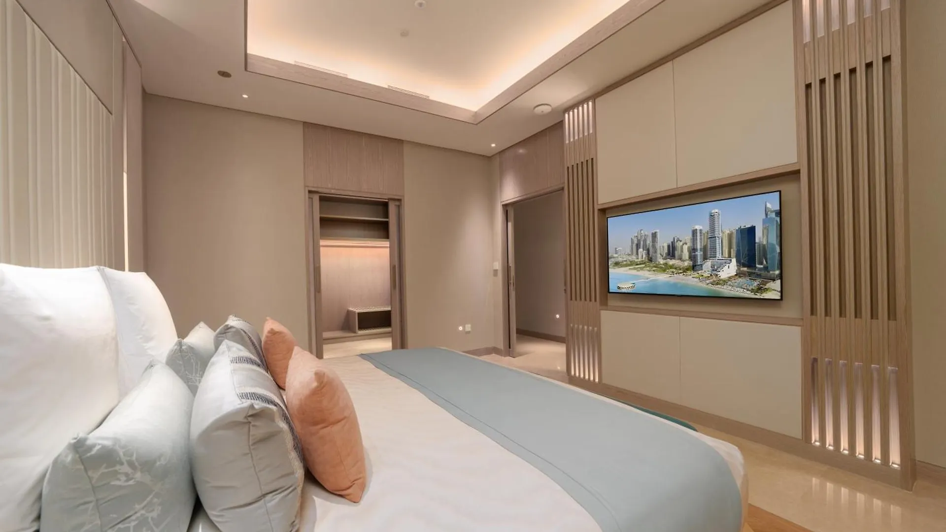Five Luxe Hotel Dubai