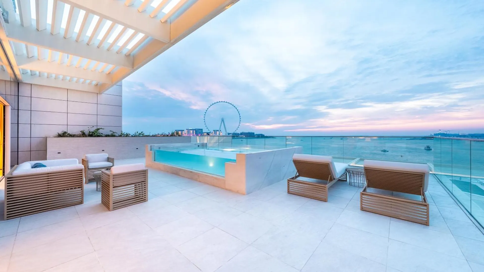 Hotel Five Luxe Dubaj