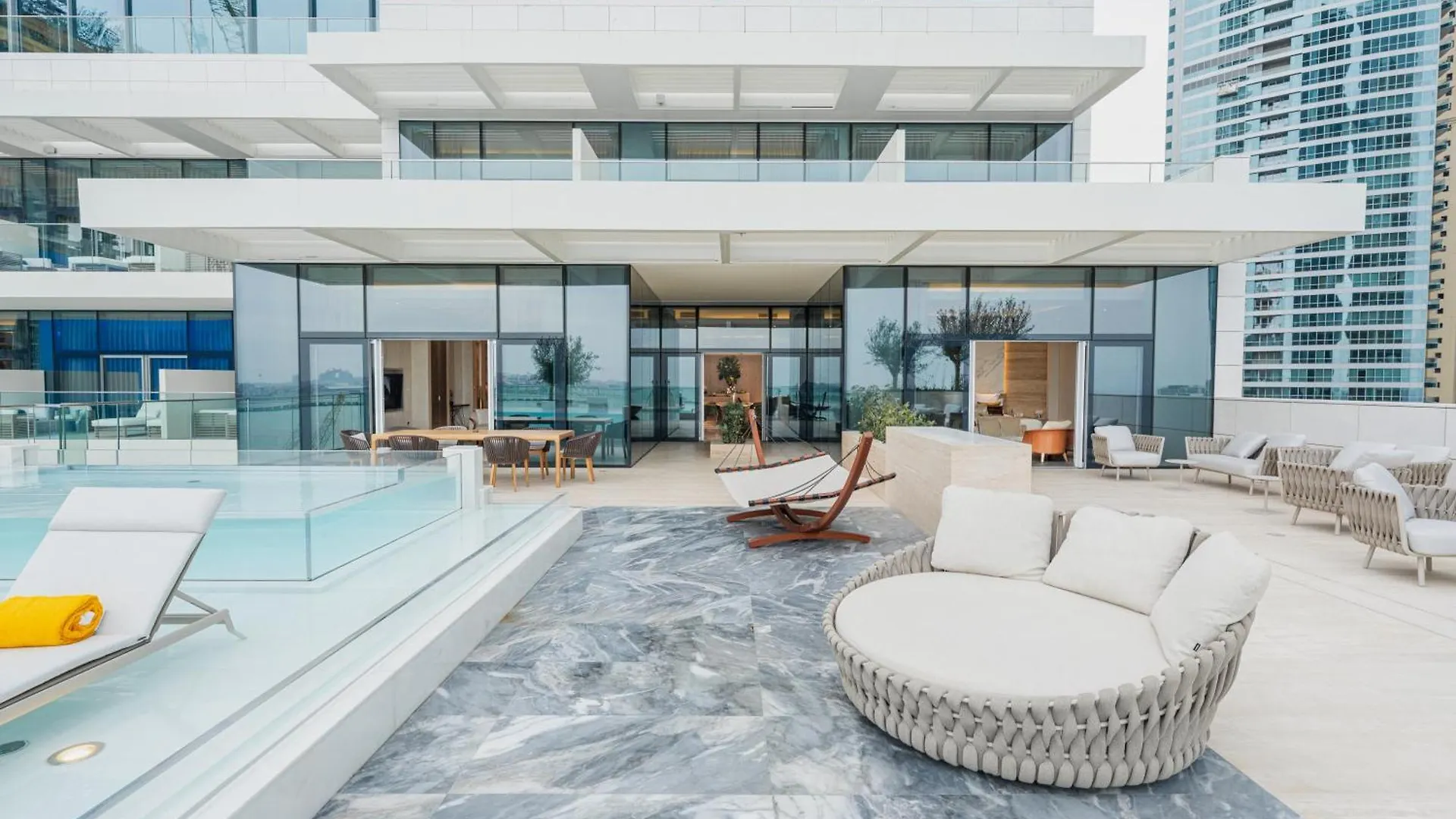 Hotel Five Luxe Dubaj