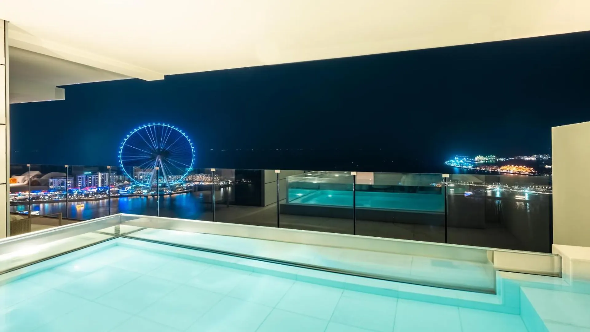 Hotel Five Luxe Dubaj
