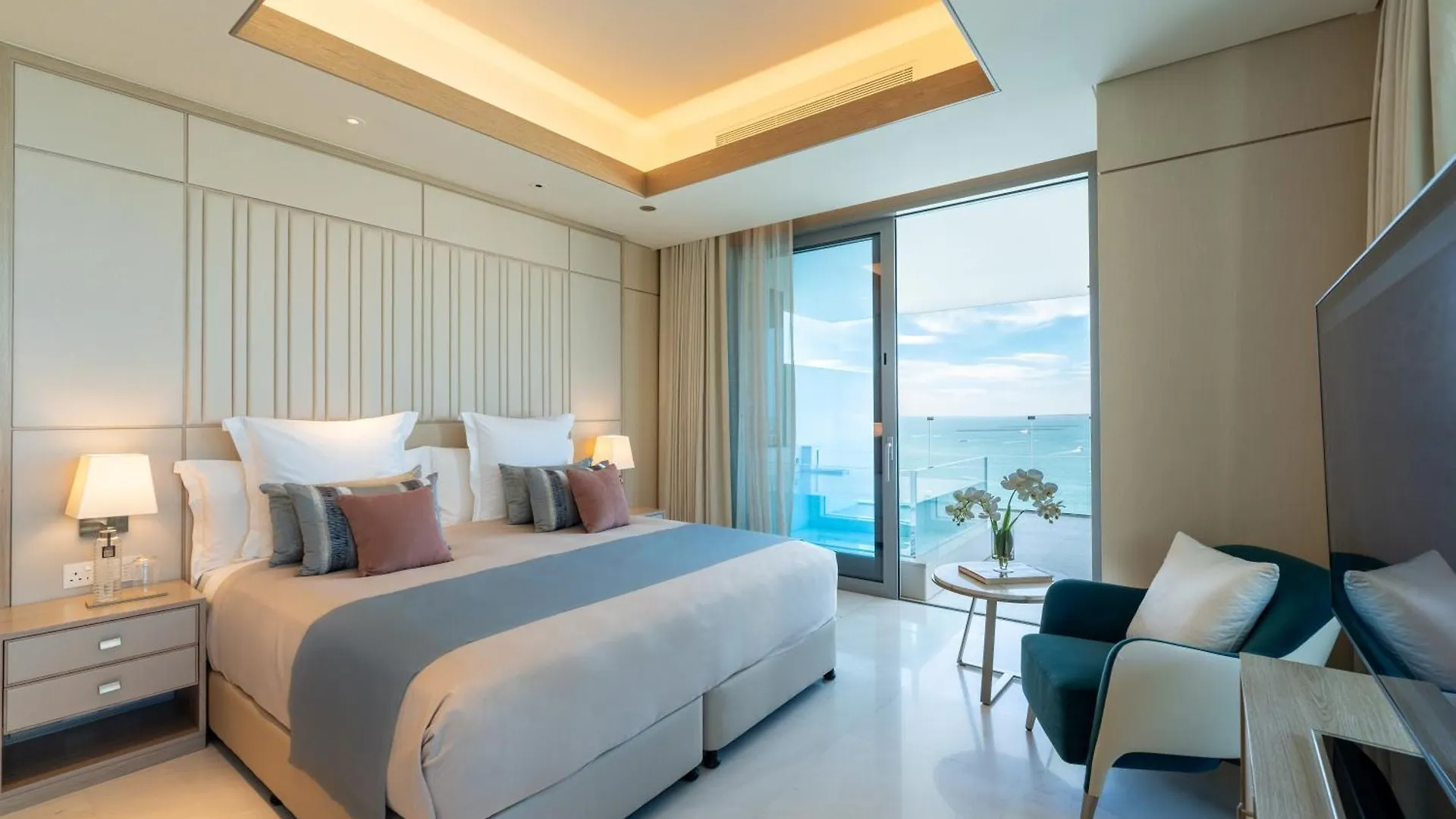 Hotel Five Luxe Dubai